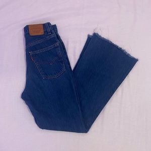 Levis jeans